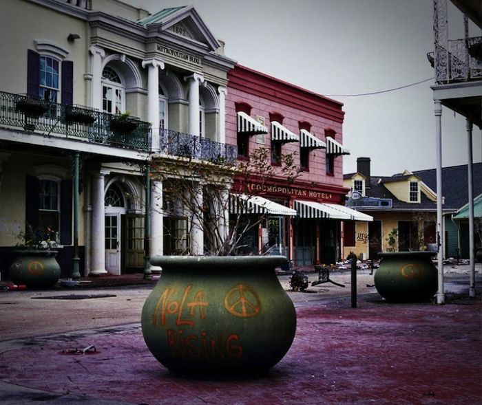 Abandoned Six Flags in New Orleans. Part 2 (73 pics)