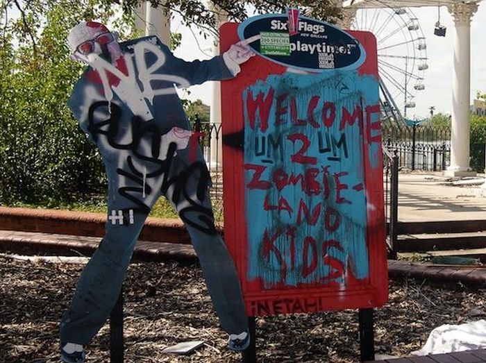 Abandoned Six Flags in New Orleans. Part 2 (73 pics)