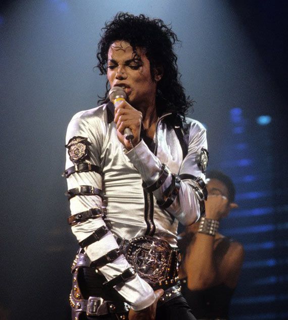 This is How Michael Jackson Has Changed (16 pics)