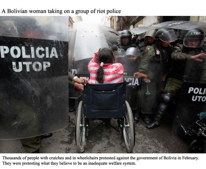 Selection of the Most Powerful Images Of 2012 (42 pics)