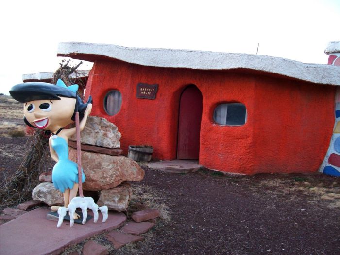 Abandoned Flintstones Amusement Park (42 pics)