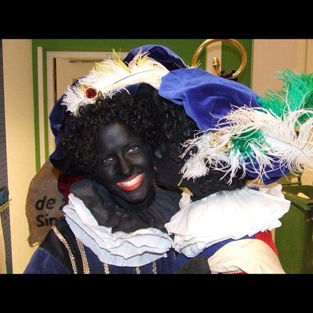 Netherlands' "Black Pete" Christmas Tradition (30 pics)