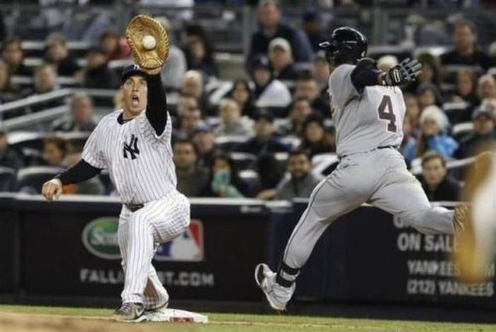 Perfectly Timed Sports Photos (40 pics)