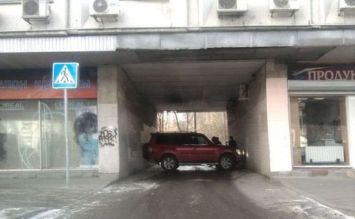 These Pictures Defy the Laws of Physics (34 pics)