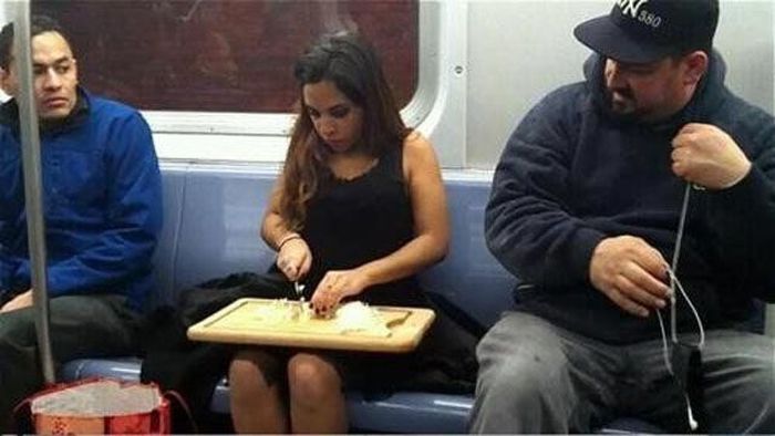 Strange People (61 pics)