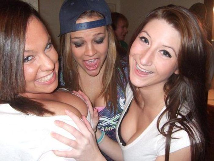 I Miss College (55 pics)