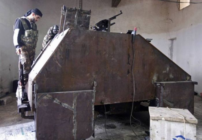 Syria's Homemade "Sham 2" Tank (7 pics + video)