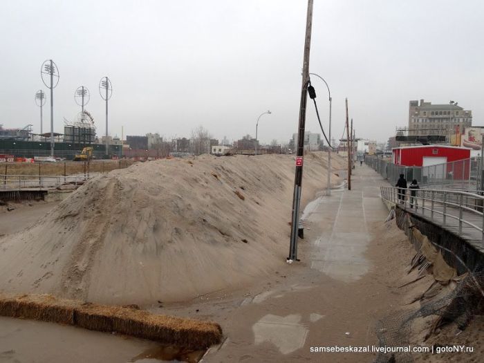 Coney Island 40 Days After Hurricane Sandy (50 pics)