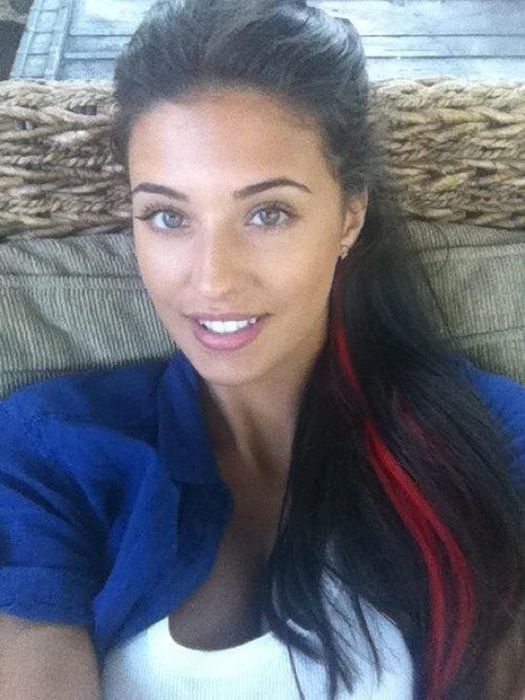 Beautiful Girls (42 pics)