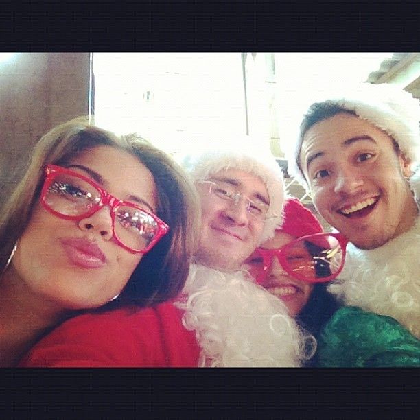The Duck Faces Of SantaCon (24 pics)