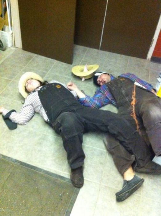 Drunk People (60 pics)