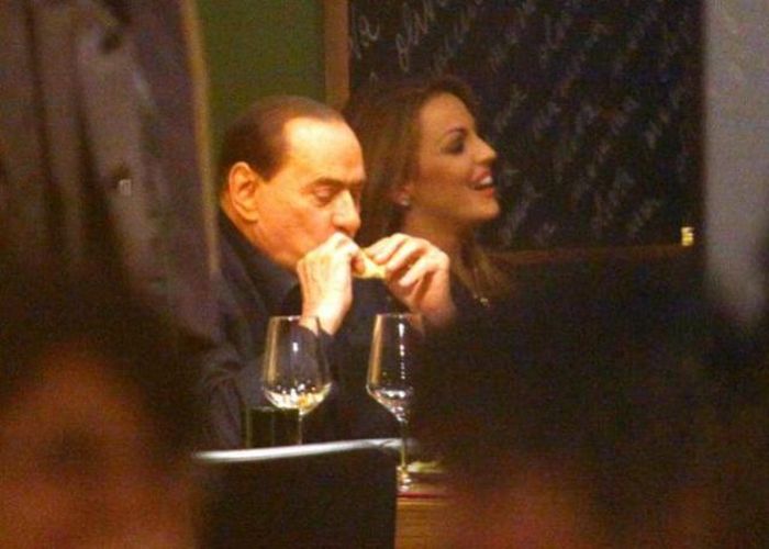 Photos of Francesca Pascale, Berlusconi's Bride (18 pics)