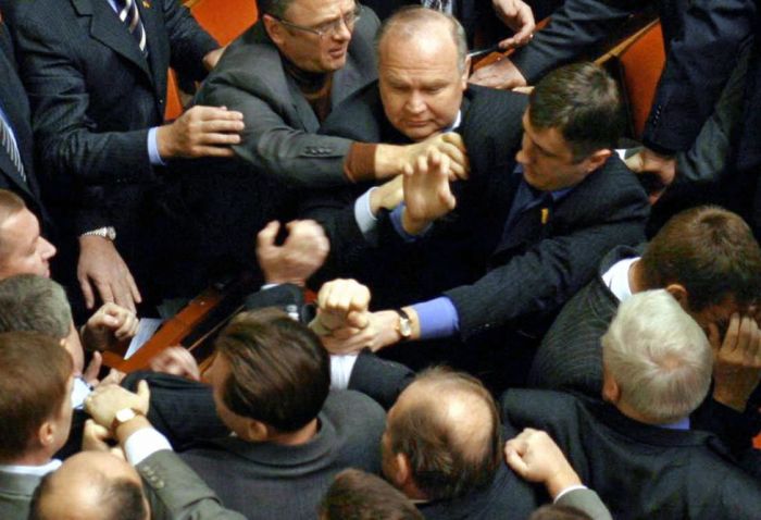 Fighting in the Parliaments (25 pics) Fighting in the Parliaments (25 pics)