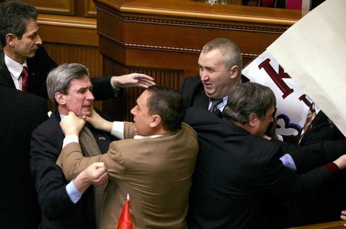 Fighting in the Parliaments (25 pics) Fighting in the Parliaments (25 pics)