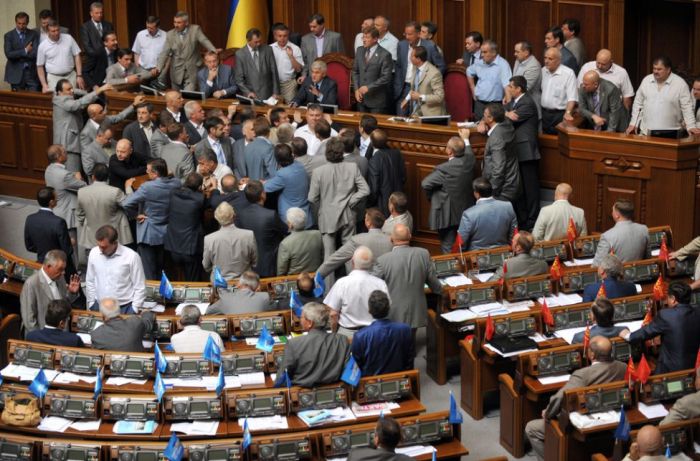 Fighting in the Parliaments (25 pics) Fighting in the Parliaments (25 pics)