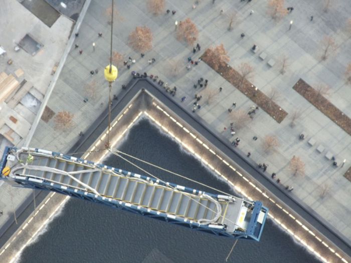 Escalator for WTC (10 pics)