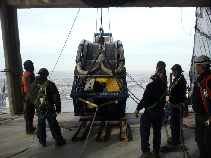 Escalator for WTC (10 pics)