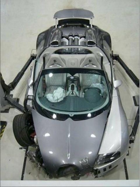 Wrecked Supercars (43 pics)