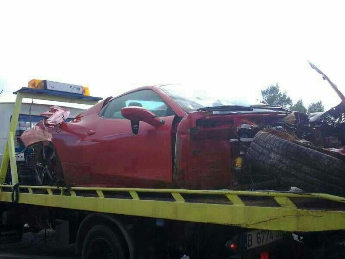 Wrecked Supercars (43 pics)