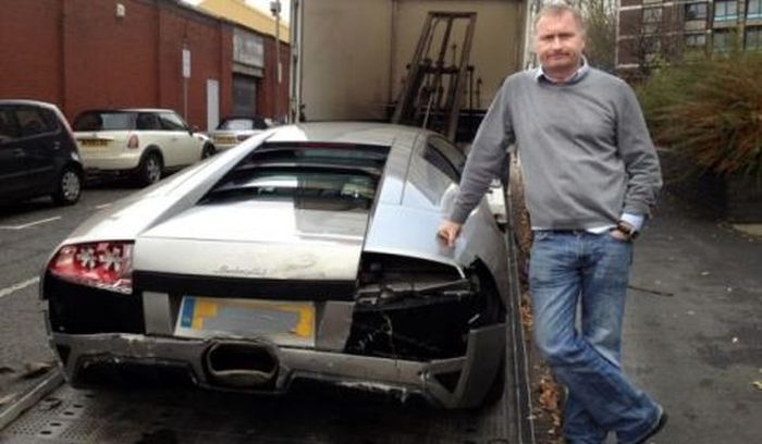 Wrecked Supercars (43 pics)