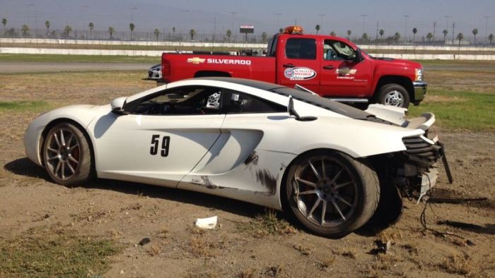 Wrecked Supercars (43 pics)