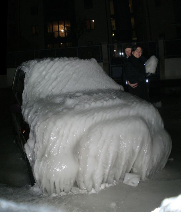 Cars after an Ice Storm (12 pics)