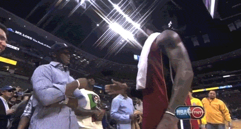 Missed High Fives (10 gifs)