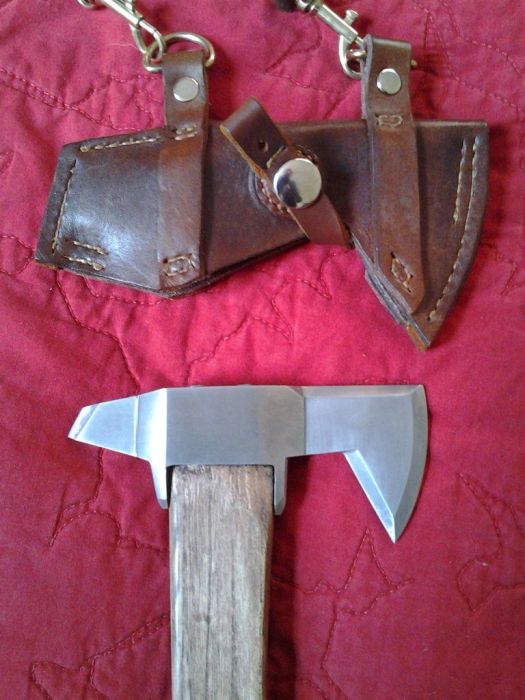 New Life of an Old Hatchet (11 pics)