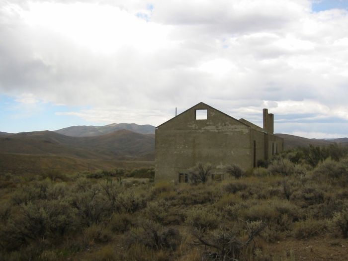 Nevada's Ghost Towns  (19 pics)