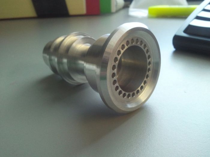 DIY Lightsaber (25 pics)