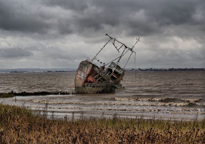 Abandoned Ships (30 pics)