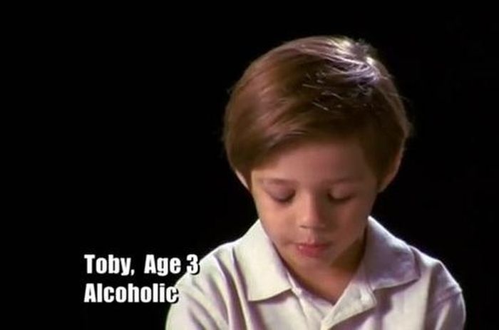 Signs Your Childhood Is Over (28 pics)
