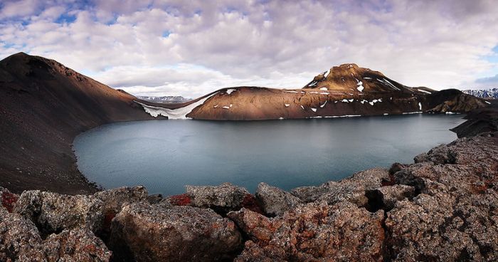 The Most Beautiful Crater Lakes (39 pics)