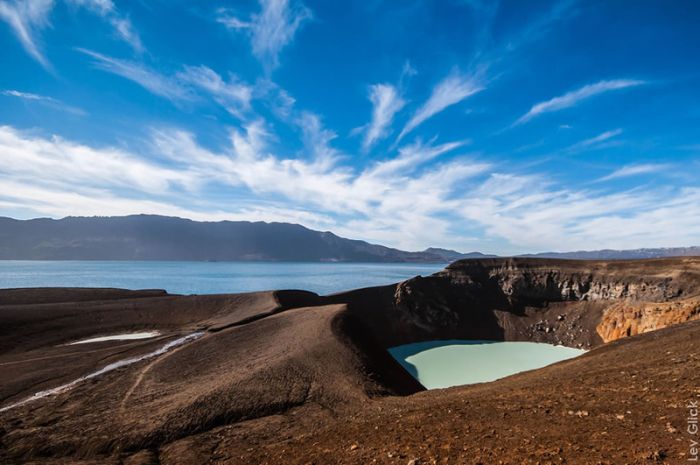 The Most Beautiful Crater Lakes (39 pics)