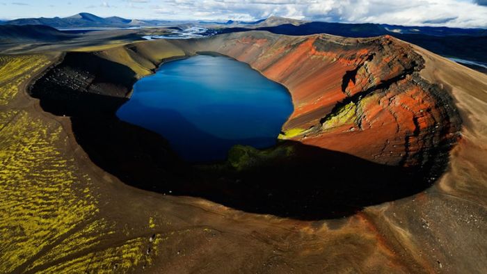 The Most Beautiful Crater Lakes (39 pics)