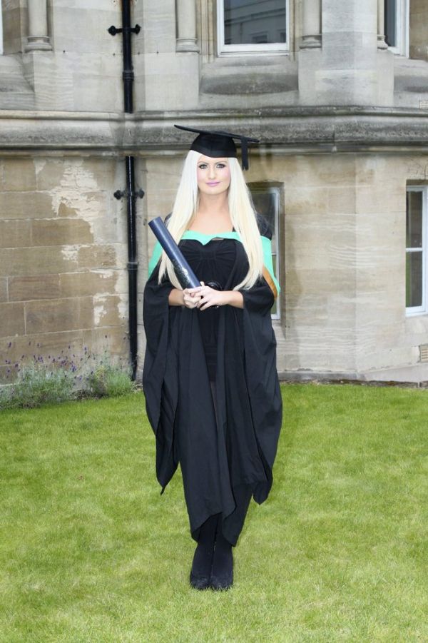 Charlotte Poole. Barbie Girl with Two University Degrees (25 pics)