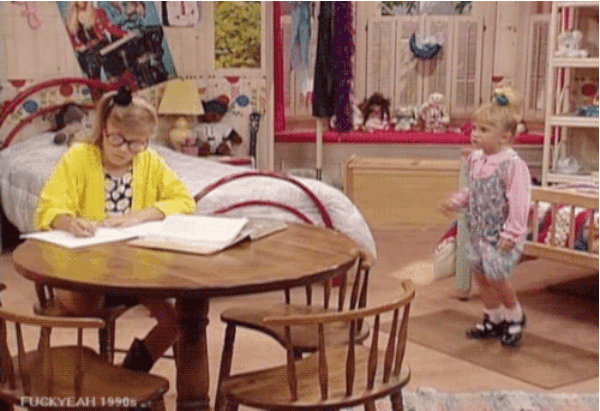 It Sucks to Be the Middle Child (27 pics) It Sucks to Be the Middle Child (27 pics)