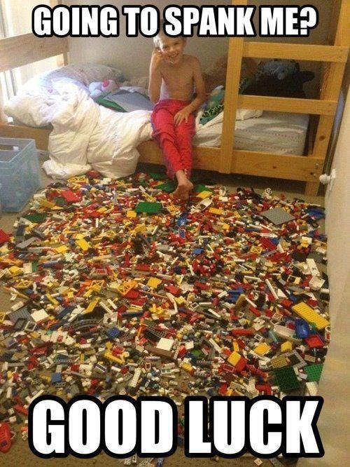 It Sucks to Be the Middle Child (27 pics) It Sucks to Be the Middle Child (27 pics)