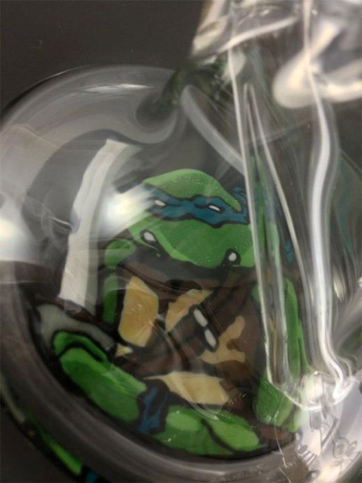 The TMNT Slice of Pizza Bong (6 pics)