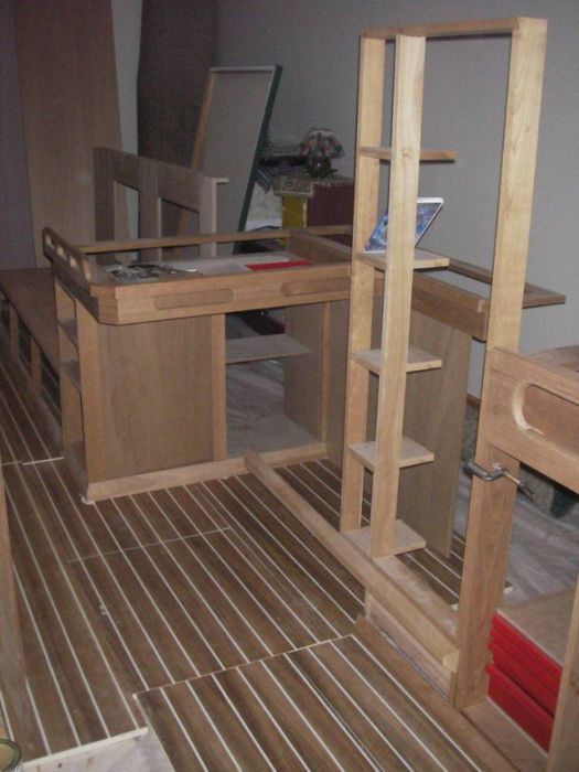 Self-Build Boat (72 pics)