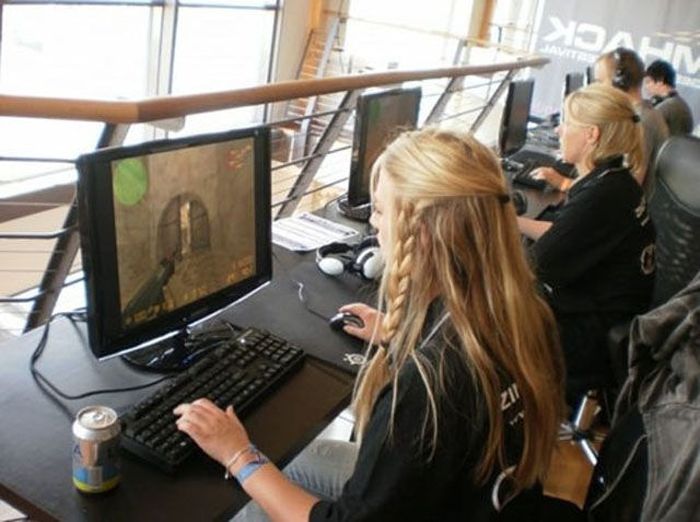 Welcome to the Perfect World (60 pics)