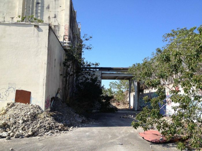 Aerojet-Dade Rocket Facility (43 pics)
