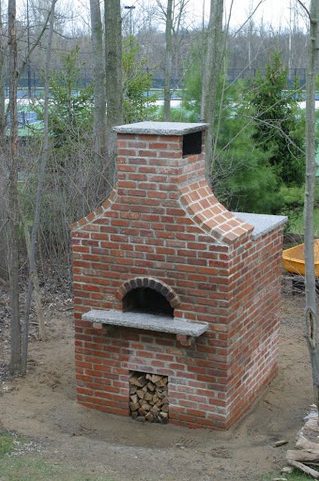 DIY Outside Pizza Oven (16 pics)