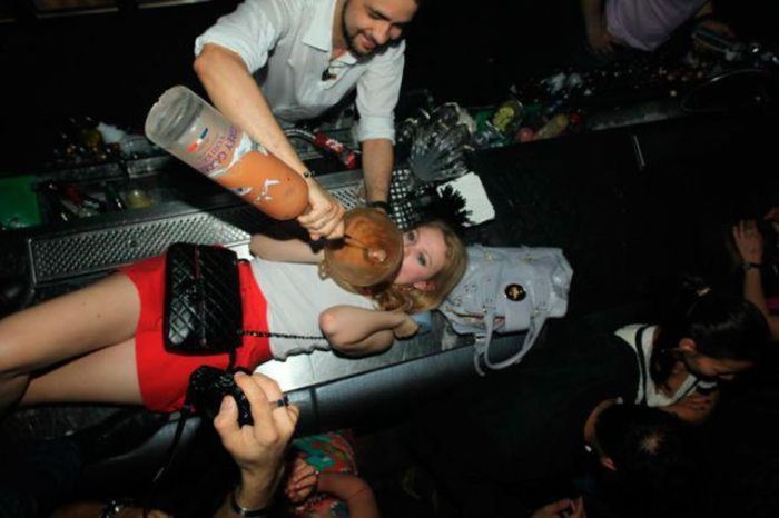 Drunk People Are Hilarious (49 pics)