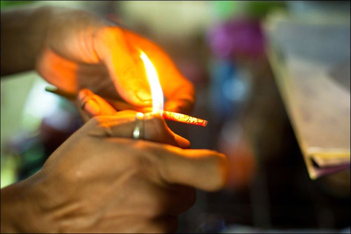 How Bamboo Tattoos Are Made (10 pics)