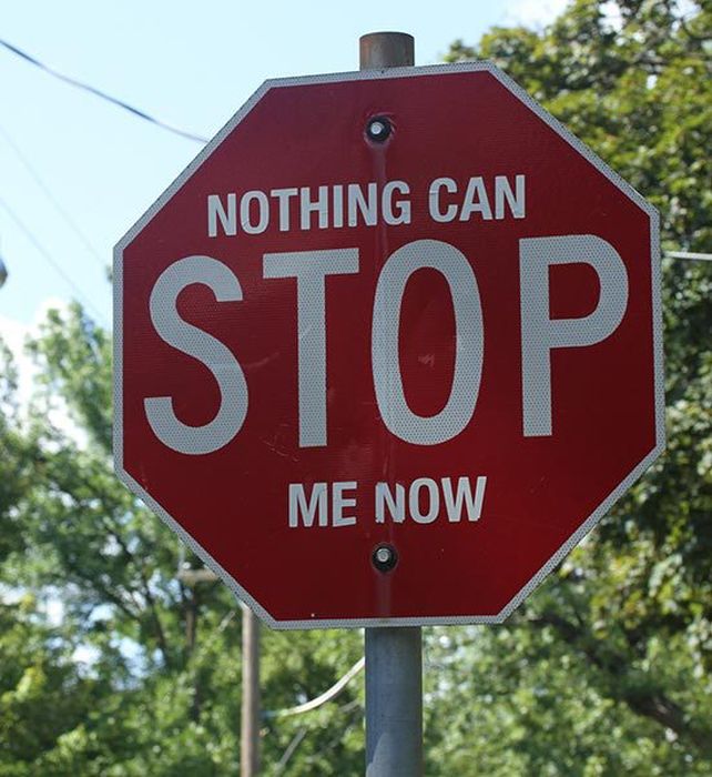 The Best Hacked Street Signs (24 pics)