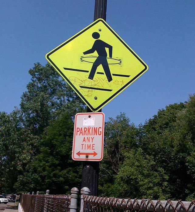 The Best Hacked Street Signs (24 pics)