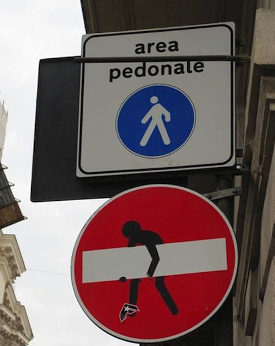 The Best Hacked Street Signs (24 pics)