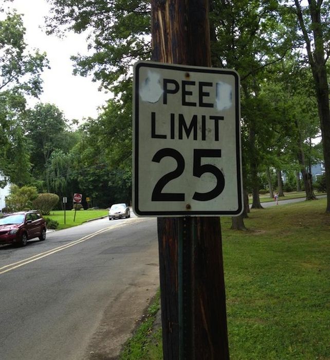 The Best Hacked Street Signs (24 pics)
