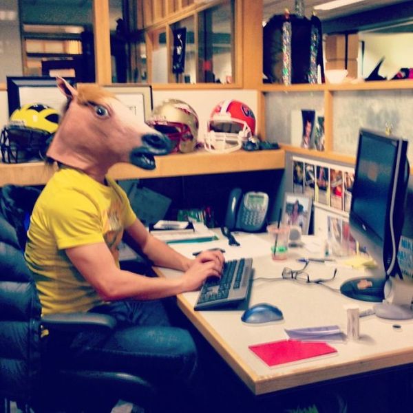 Horsing Around (38 pics)